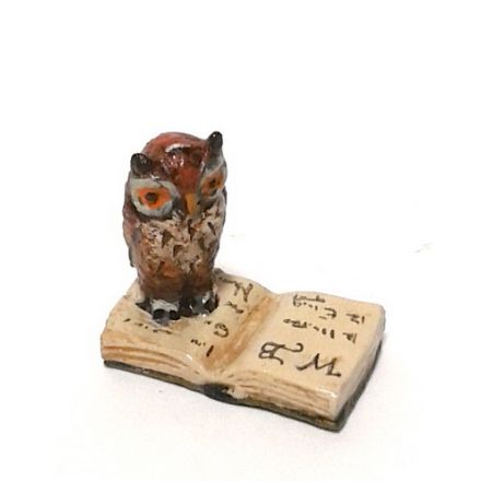Mini: Eule auf Buch