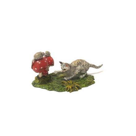 Katze schleichend Mäuse/Pilze