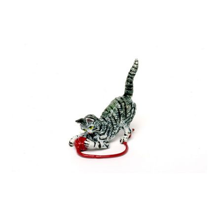 Katze mit Wolle